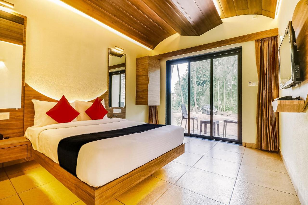 Collection O 47512 Eleven Petals Resort Alibag Exterior photo