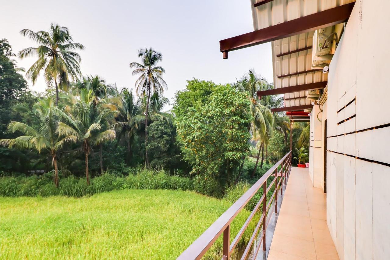 Collection O 47512 Eleven Petals Resort Alibag Exterior photo